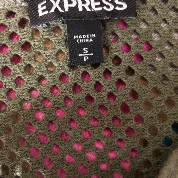 EXPRESS Olive green sweater - Picture 4 of 4